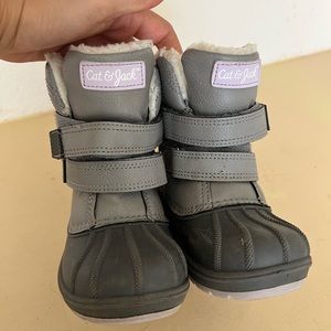 Cat and jack snow boots
